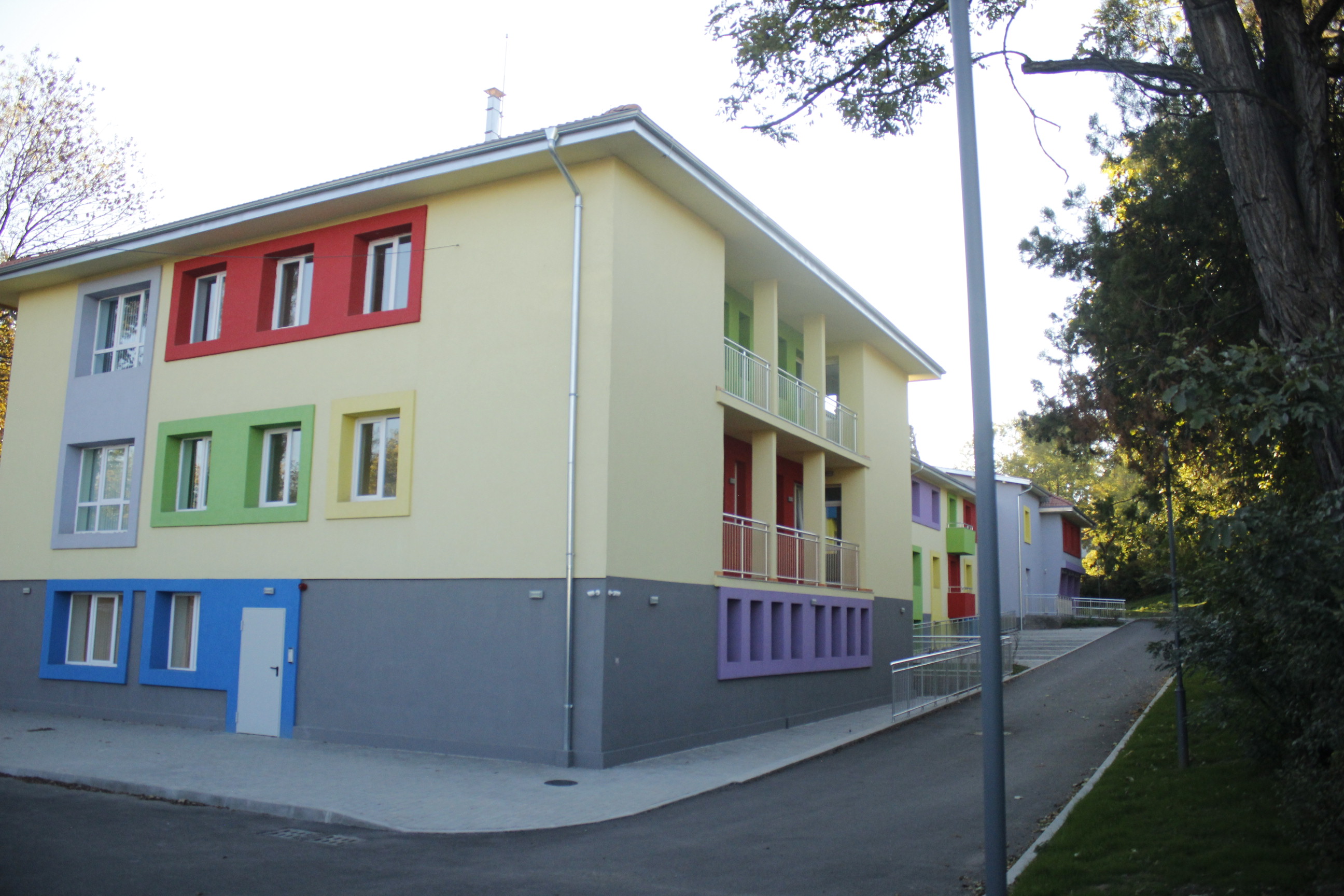 Image 3